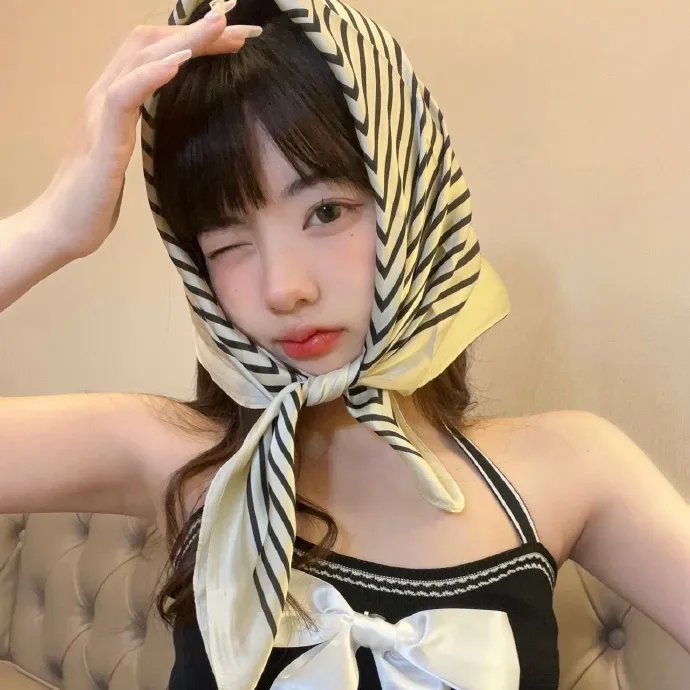 雨中的女人